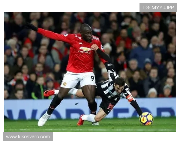 Rodrygo在4-4-2阵型中的作用与近期表现分析