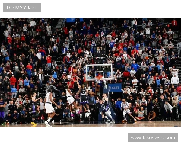 米切尔挡拆突破效率领先同行，拉开内线争夺差距